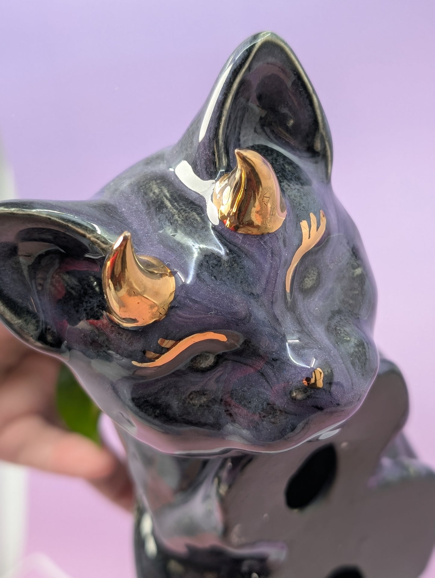 Devil Dink Planter W/Gold Horns