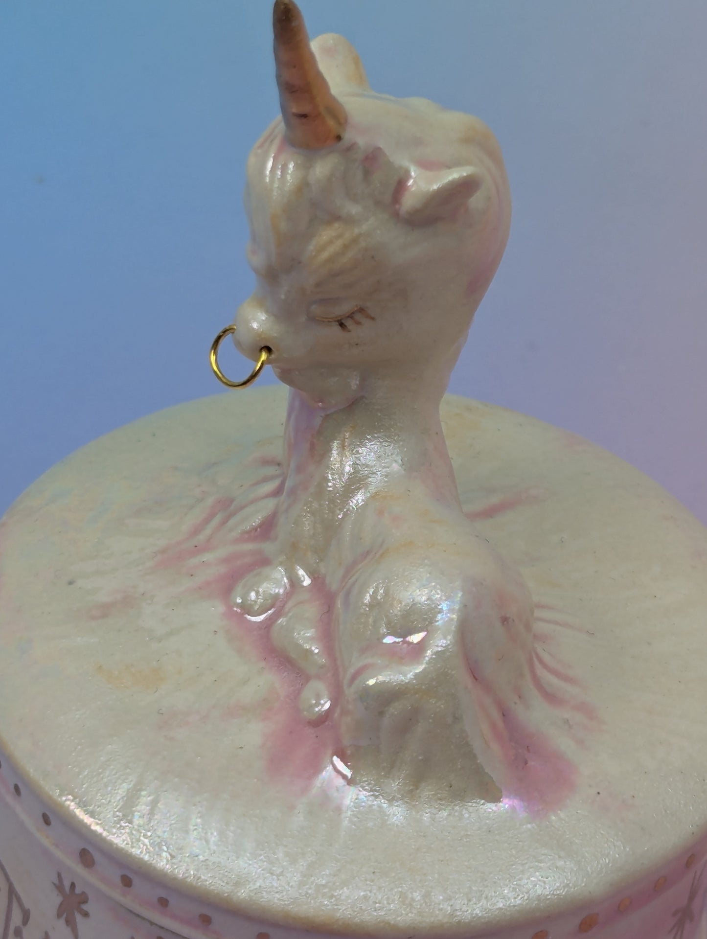 Unicorn Jar with Septum Ring