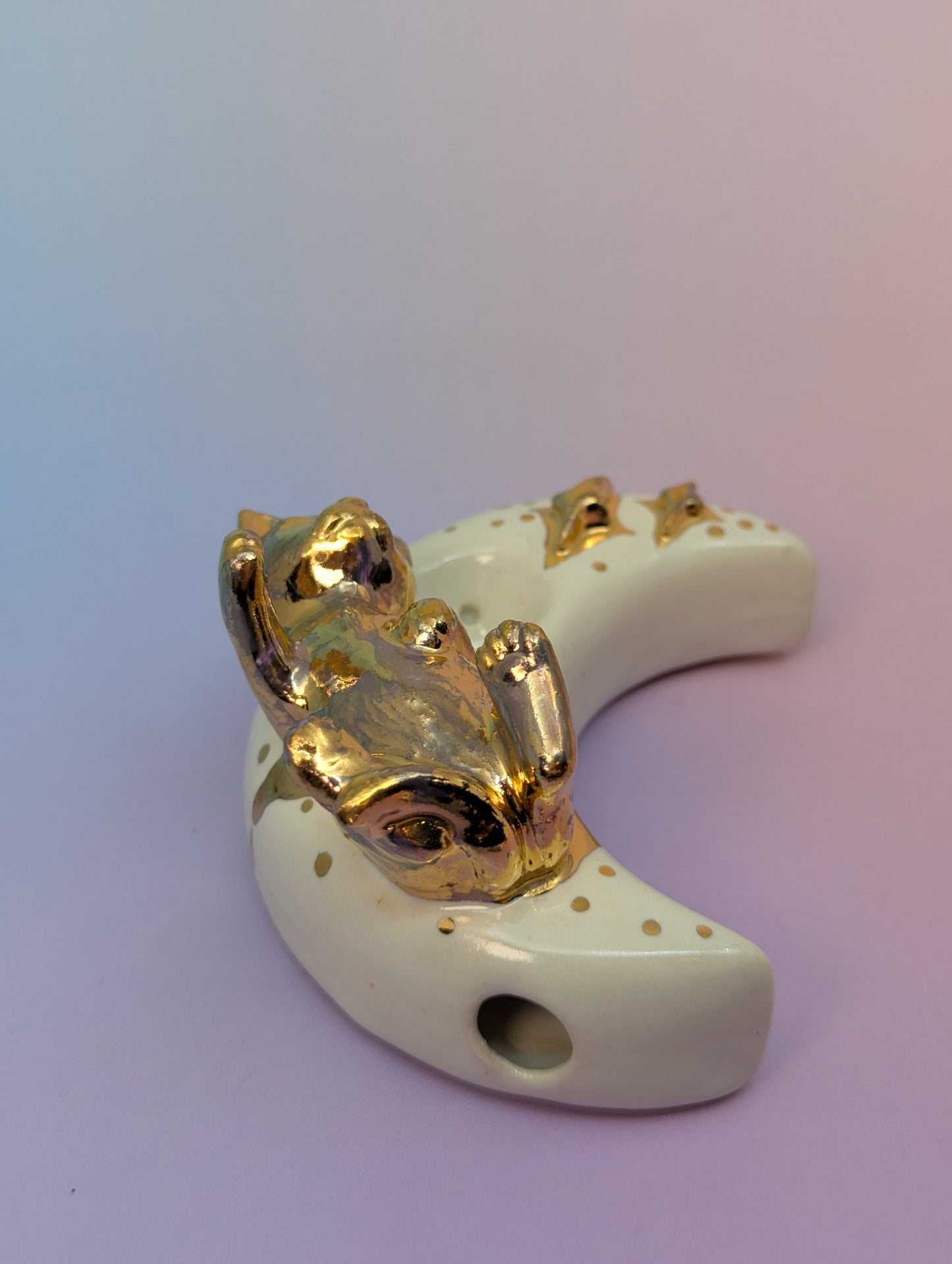 Playful Kitten & Stars Pipe