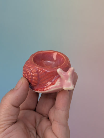 Snail Personal Ashtray - Nips and Lips Pink