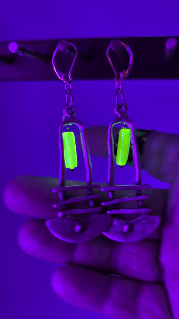 EAR-0086_0001.mp4